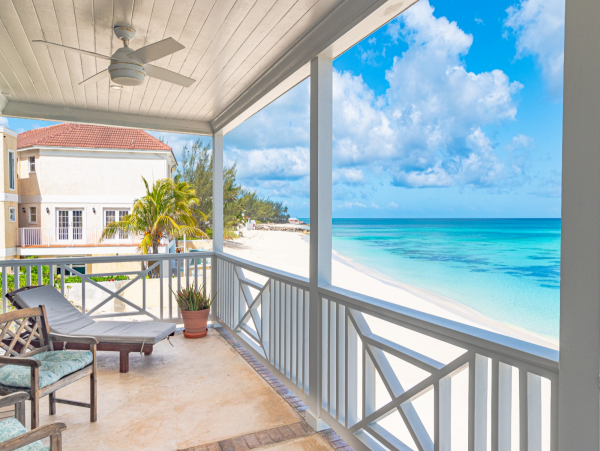 Oceanfront 5 Bedroom Home in Bahamas