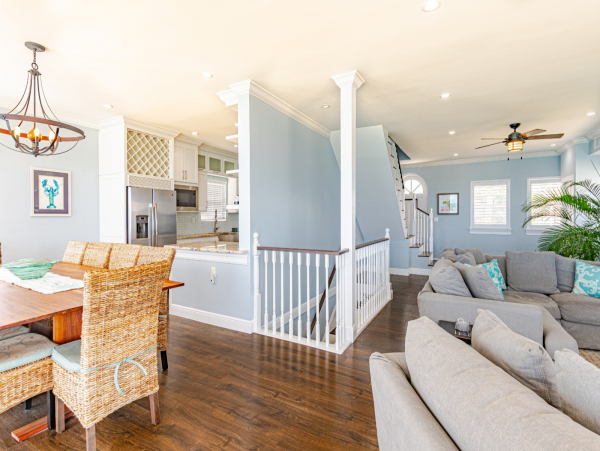 Oceanfront 5 Bedroom Home in Bahamas