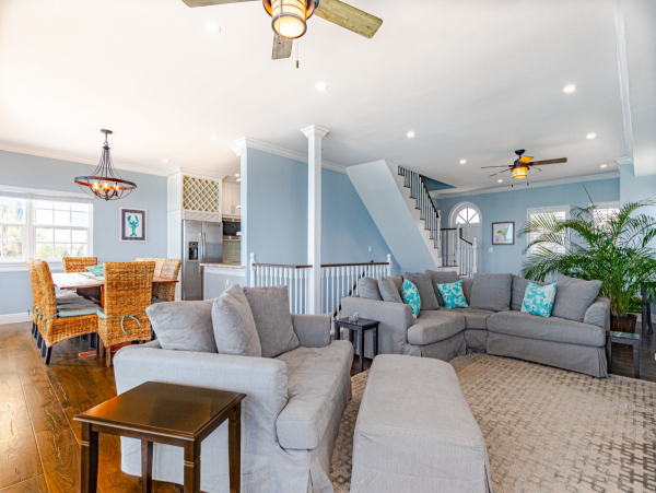 Oceanfront 5 Bedroom Home in Bahamas