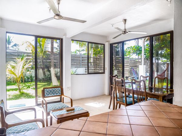 Lovely Beachfront 2 Bedroom Home with Private Pool