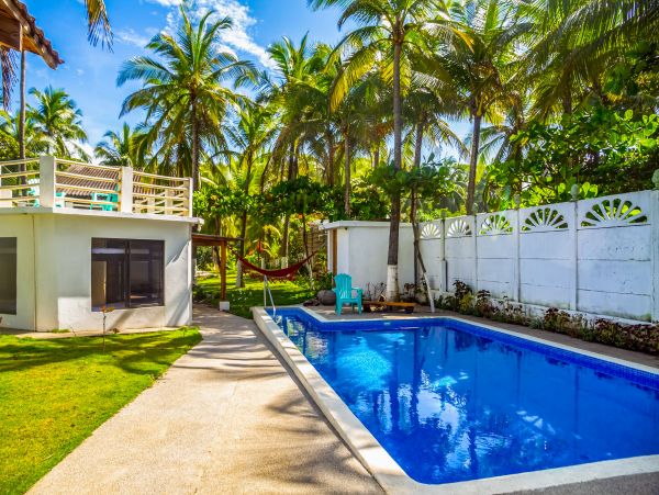Lovely Beachfront 2 Bedroom Home with Private Pool