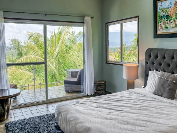 Quepos Vacation Rental with Private Infinity Pool Near Manuel Antonio