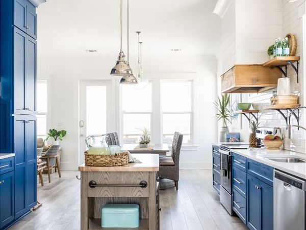 Beachfront Luxury Vacation Home in Navarre Sleeps 13 Guests