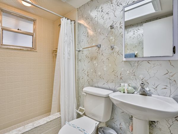 Venice Florida Vacation Rental | 3-Bedroom Home Near Gulf Beaches