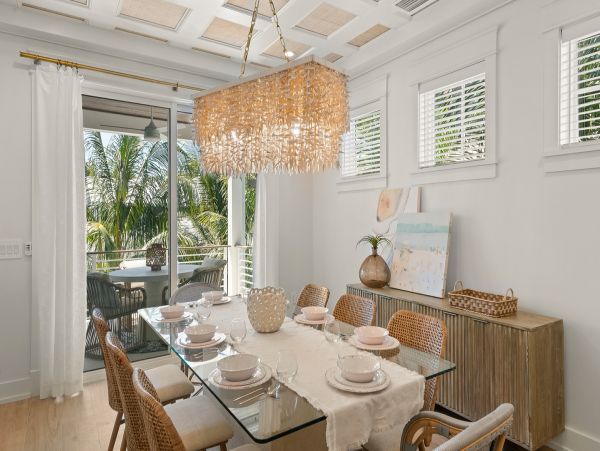 Anna Maria Vacation Home Four Bedroom Walk to Beach