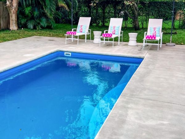 Beautiful Delray Vacation Home Sleeps Six Bedroom