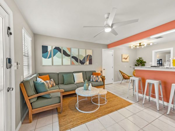 Lido Key Vacation Duplex Four Bedroom Walk to Beach