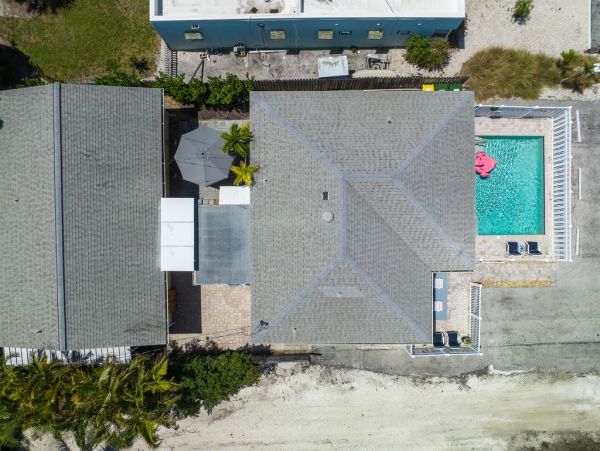 Lido Key Vacation Duplex Four Bedroom Walk to Beach