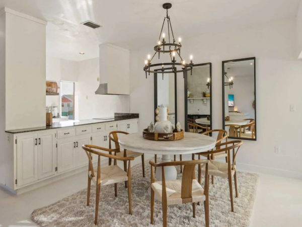 Unique 4 Bedroom Home Located on the North of Anna Maria