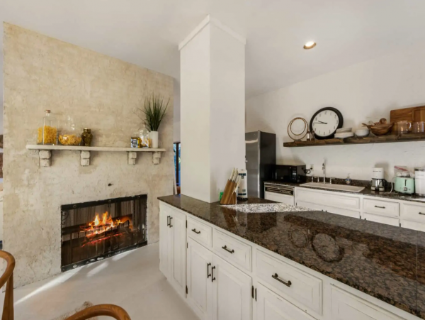 Unique 4 Bedroom Home Located on the North of Anna Maria