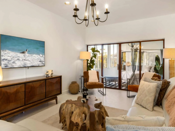 Unique 4 Bedroom Home Located on the North of Anna Maria
