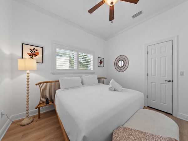 Anna Maria Island Beachfront Rentals  Pet-Friendly Vacation Home