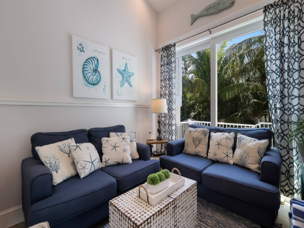 Luxury 4 Bedroom Vacation Pool Home in Holmes Beach