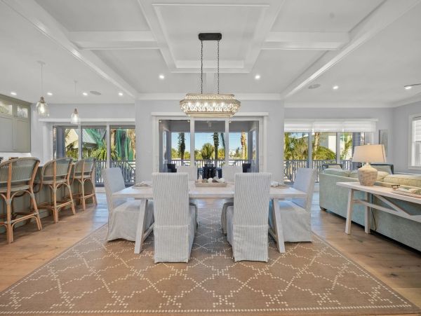 Anna Maria 4 Bedroom Luxury Home with Private Pool & Spa