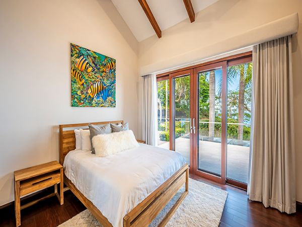 Luxury 5 Bedroom Vacation Villa in Punta Leona Close to Beach