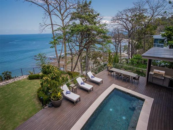 Luxury 5 Bedroom Vacation Villa in Punta Leona Close to Beach