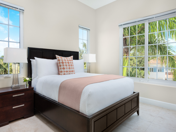 Beautiful 3 Bedroom Condo in the Heart of Grace Bay