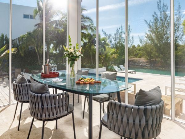 Modern Canal-Front 3 Bedroom Vacation Villa in Turks and Caicos