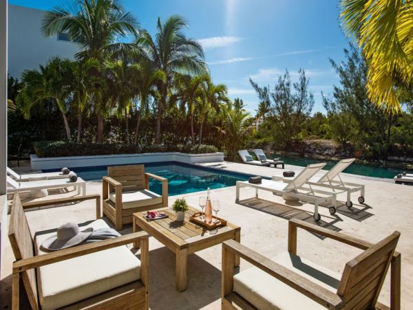 Modern Canal-Front 3 Bedroom Vacation Villa in Turks and Caicos