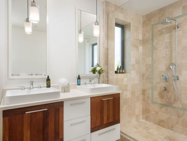 Modern Canal-Front 3 Bedroom Vacation Villa in Turks and Caicos