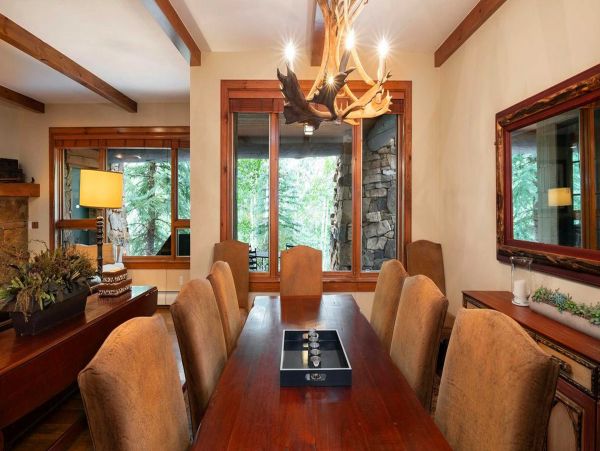 Bachelor Gulch Vacation Condo Four Bedroom Ski in -Ski out