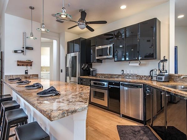 Naples Walk to the Beach Three Bedroom Condo