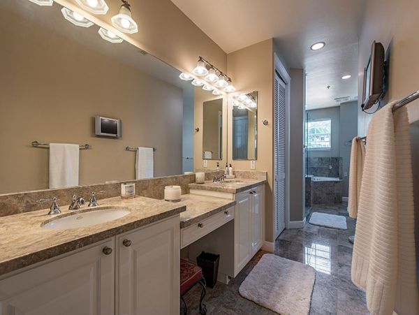 Naples Walk to the Beach Three Bedroom Condo