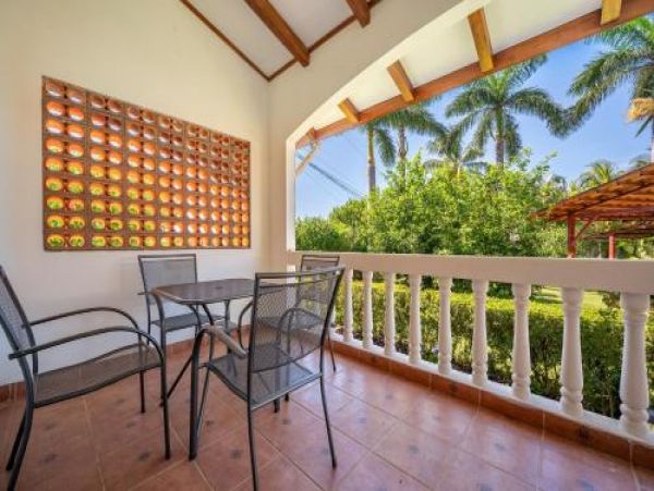 Steps to Beach Junquillal Vacation Home Three Bedroom