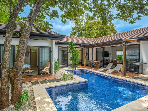 Four Bedroom Private Home In The Heart Of Tamarindo Beach City