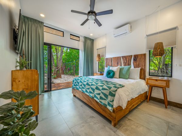 Four Bedroom Private Home In The Heart Of Tamarindo Beach City