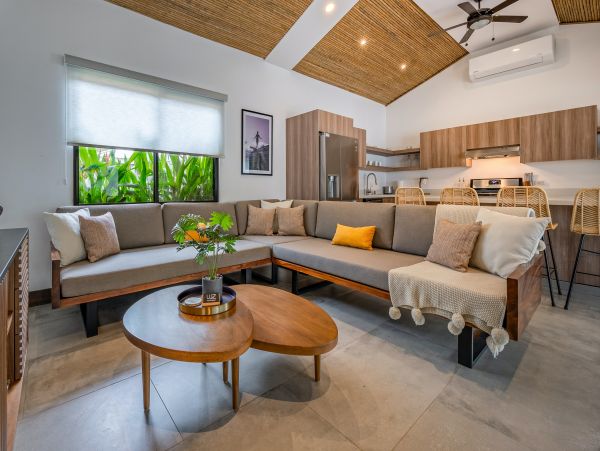 Four Bedroom Private Home In The Heart Of Tamarindo Beach City
