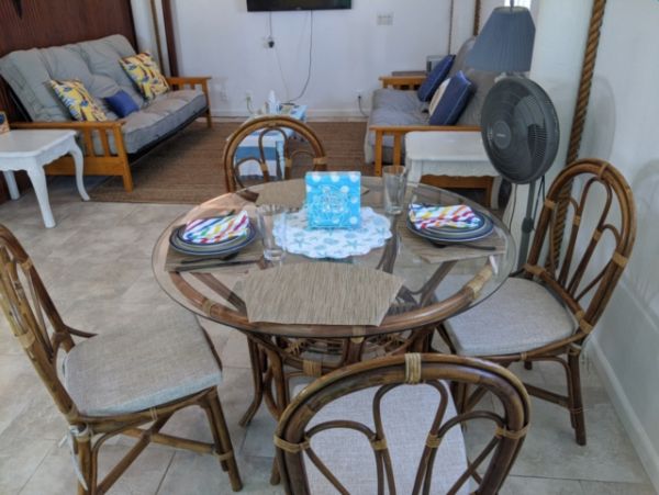 One Bedroom Apartment in Little Gasparilla Island Walk to Beach