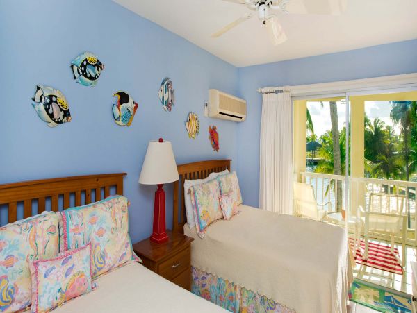 Two Bedroom Townhome in Cayman Islands with Beach Across the Street