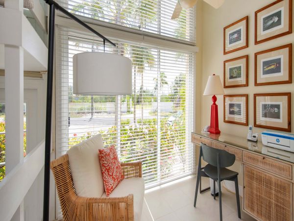 Two Bedroom Townhome in Cayman Islands with Beach Across the Street