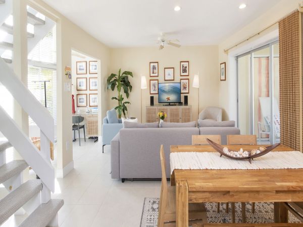 Two Bedroom Townhome in Cayman Islands with Beach Across the Street
