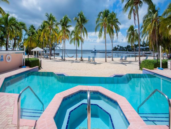 Cayman Islands Vacation Condo Two Bedroom Oceanfront