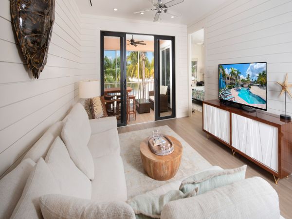 Cayman Islands Vacation Condo Two Bedroom Oceanfront