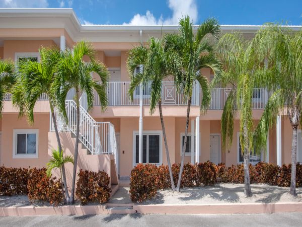 Cayman Islands Vacation Condo Two Bedroom Oceanfront