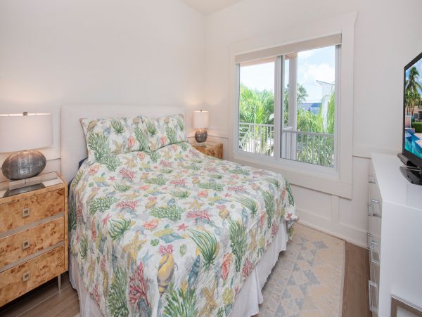 Cayman Islands Vacation Condo Two Bedroom Oceanfront