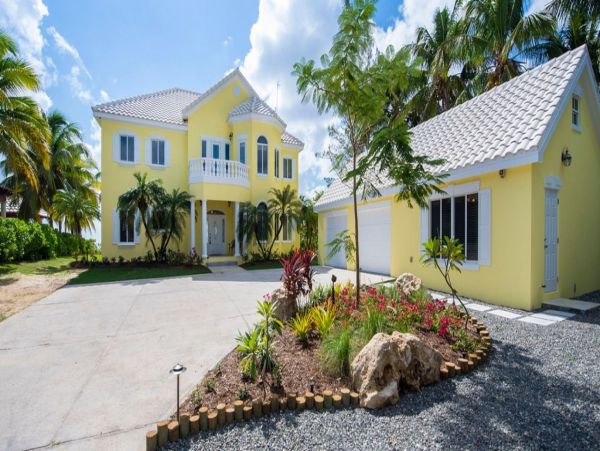 Luxury Beachfront Vacation Rental Cayman Islands Oceanfront Villa