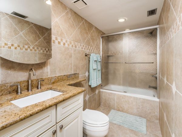 Oceanfront 2-Bedroom, 2-Bath Condo with Stunning Gulf Views
