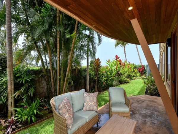 Three Bedroom Oceanfront Rental Villa in Kihei