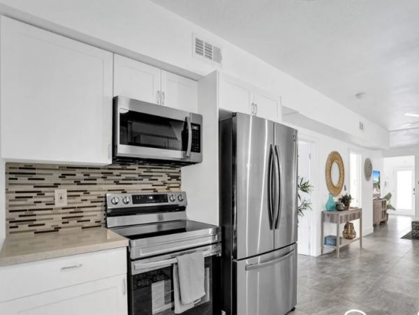 North Miami Beach Vacation Home Three Bedroom