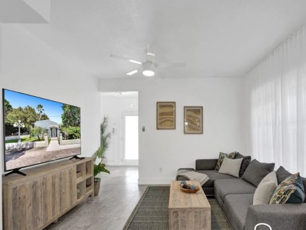 North Miami Beach Vacation Home Three Bedroom