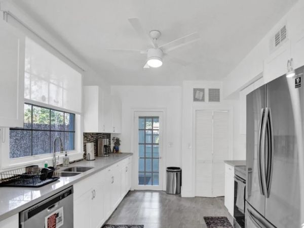 North Miami Beach Vacation Home Three Bedroom