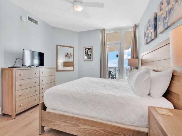 Gulf Front Three Bedroom Rental Condo in Panama City Beach