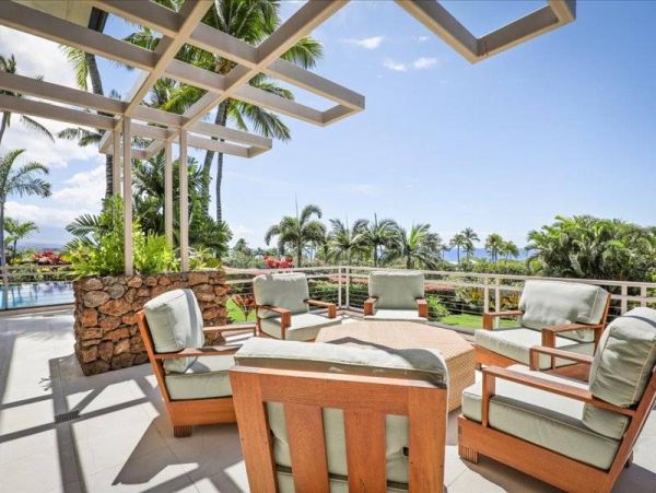 Vacation Luxury Sanctuary with Amazing Amenities & Views