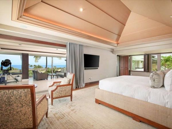 Vacation Luxury Sanctuary with Amazing Amenities & Views