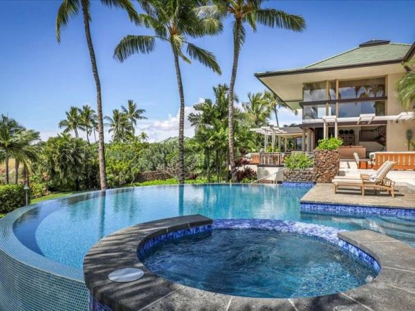 Vacation Luxury Sanctuary with Amazing Amenities & Views