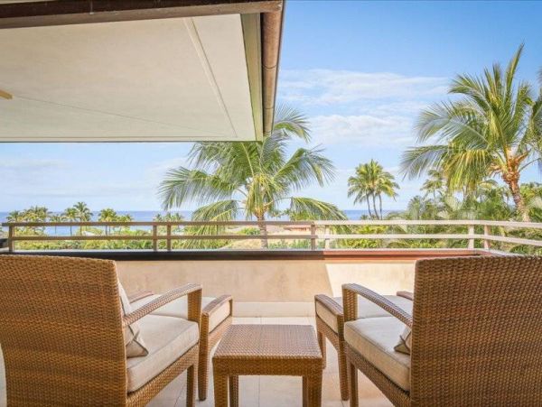 Vacation Luxury Sanctuary with Amazing Amenities & Views